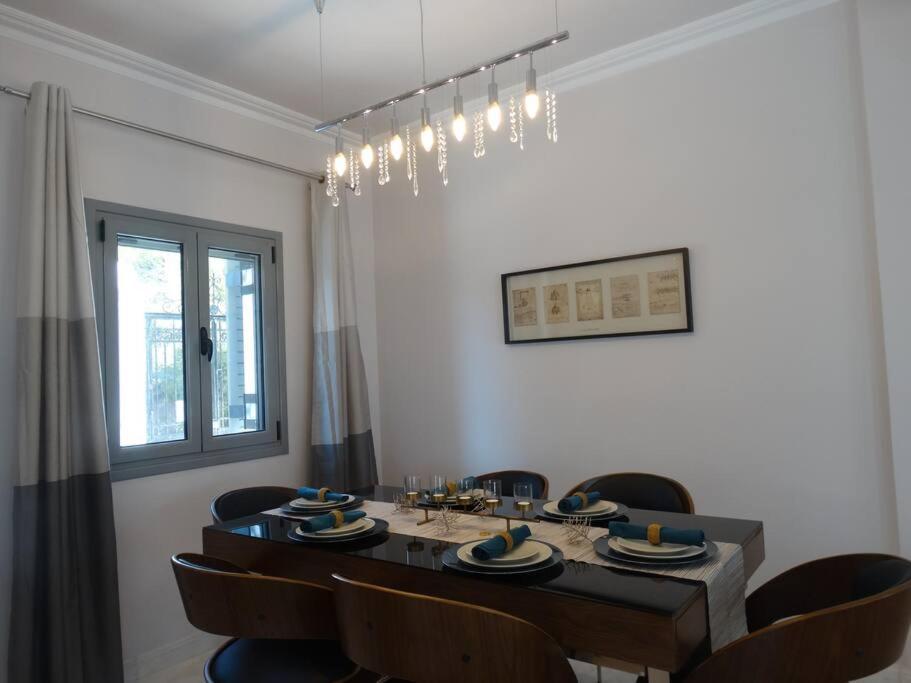 The White House Beach Villa Rafína المظهر الخارجي الصورة